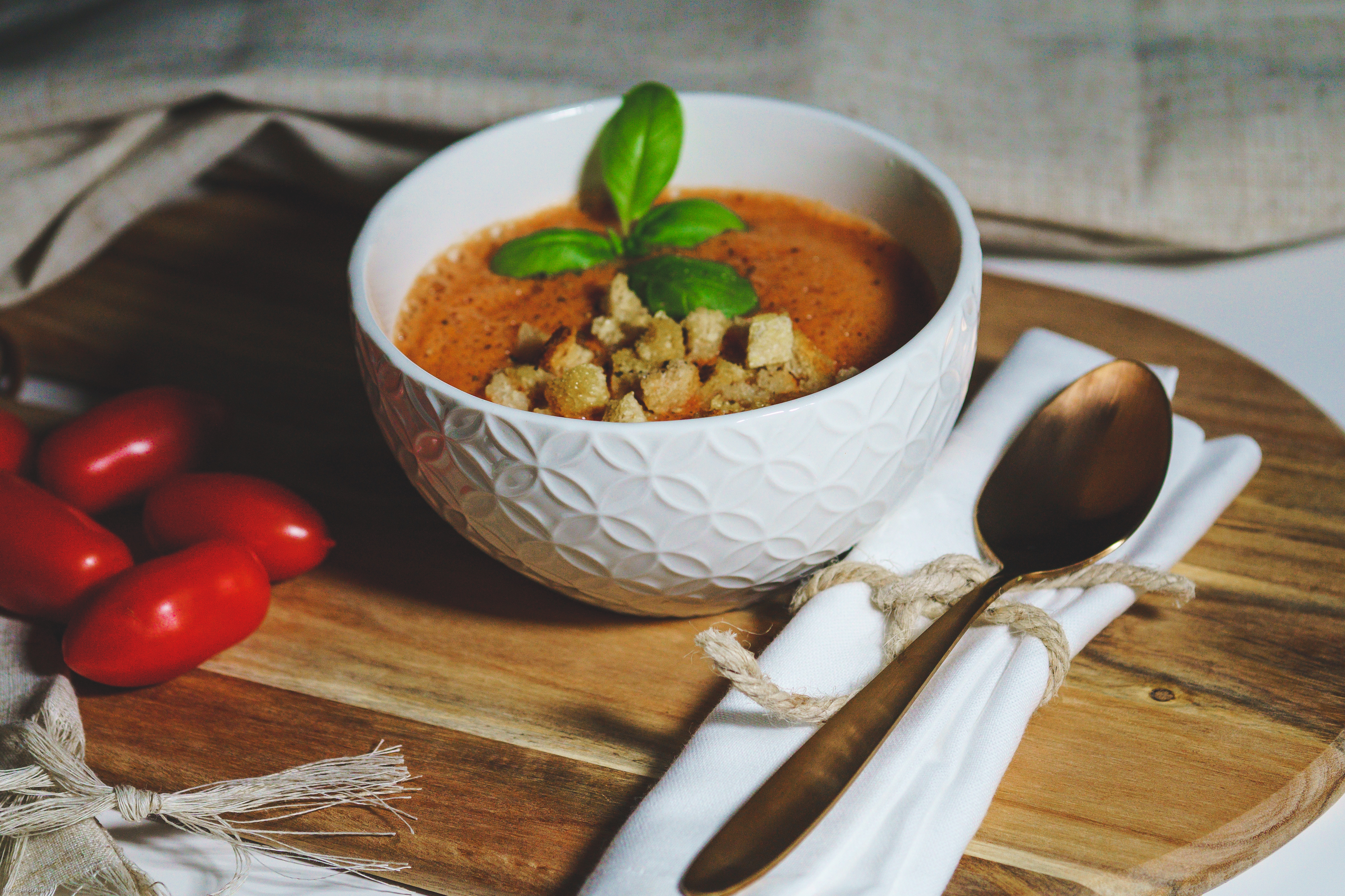 Tomatensuppe mit Croutons